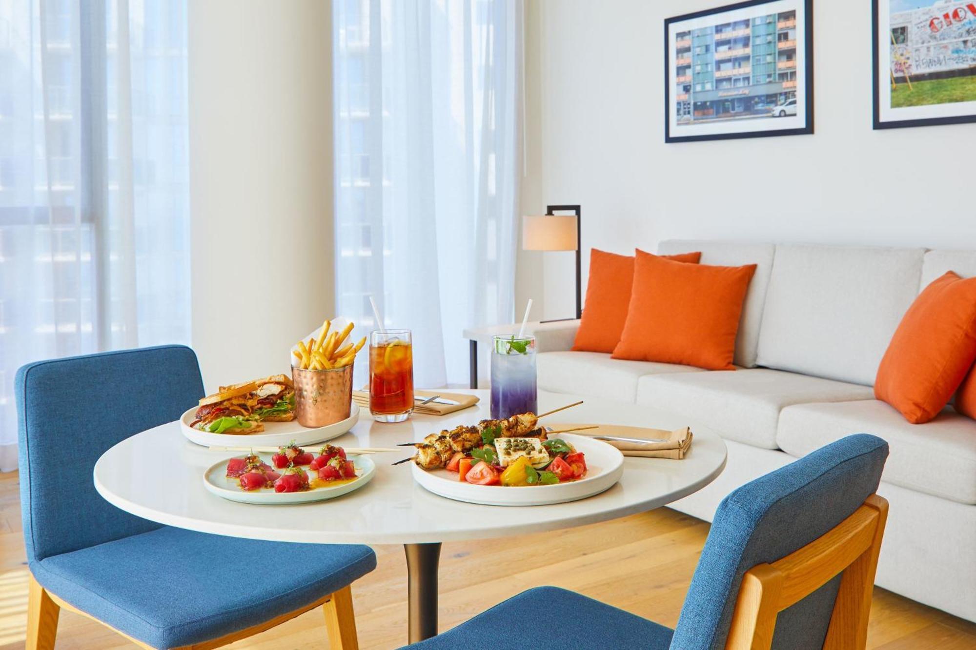 Renaissance Honolulu Hotel & Spa ภายนอก รูปภาพ